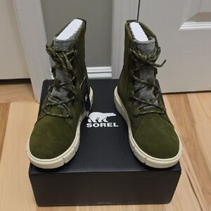 Sorel Womens Waterproof Olive Lace-Up Boots